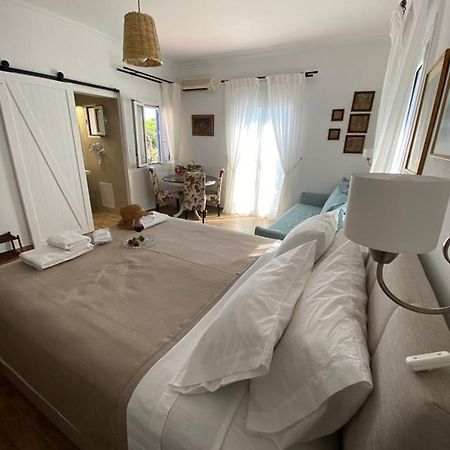 Reginas Apartments Ixia  Ngoại thất bức ảnh